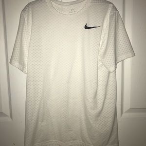 Short sleeve Nike athletic shirt